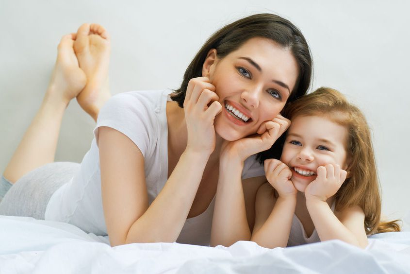 5 consigli utili per la cura dei denti dei vostri bambini